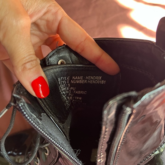 Steve Madden combat boots size 5 patent leather - Picture 5 of 5